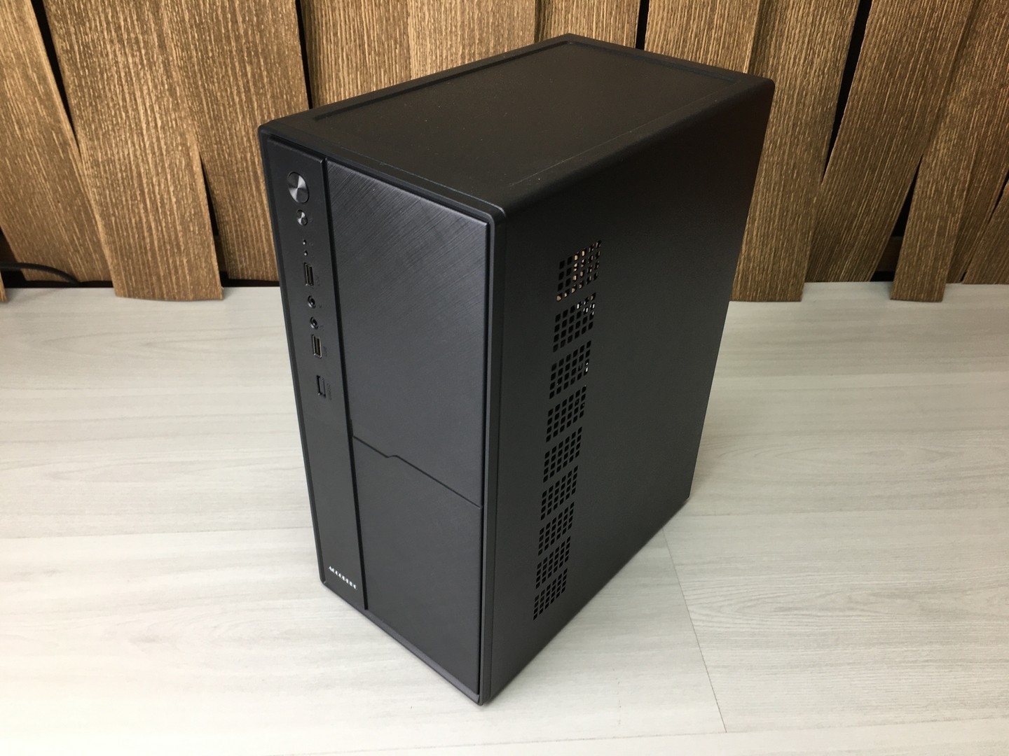 Корпус Accord ACC- 1603, без б/п, mATX black