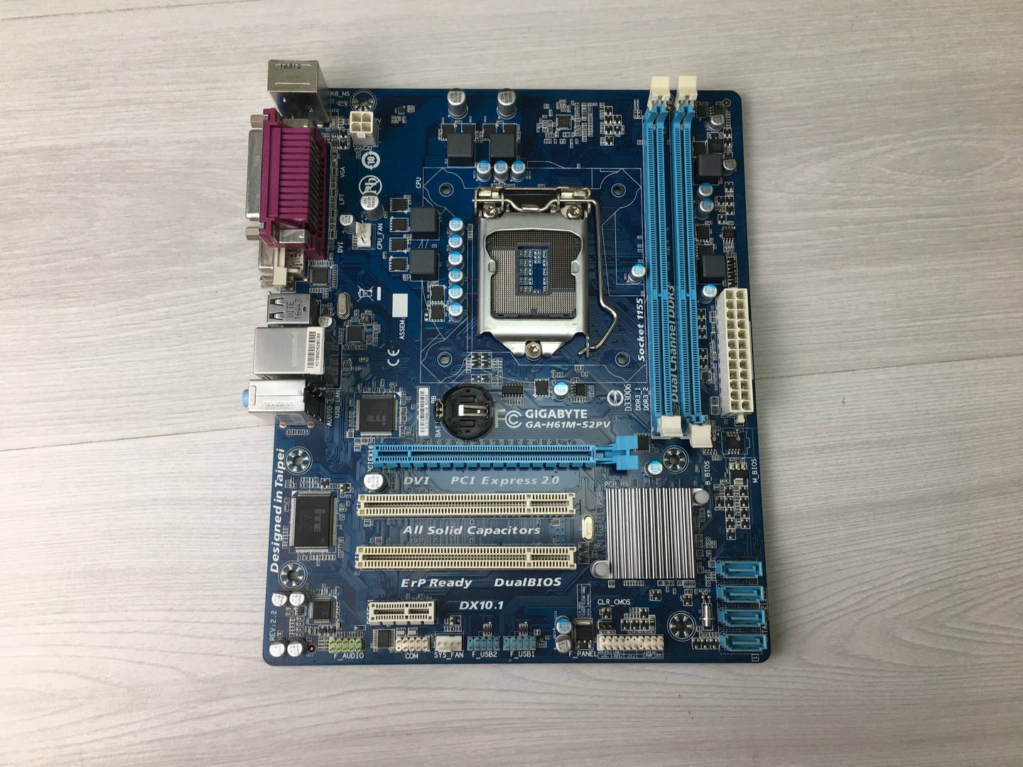 Материнская плата S-1155 AsRock H61M-S1, H61/2DDR3/SATA/Lan/VGA/DVI/Sb/mATX, без планки "!"