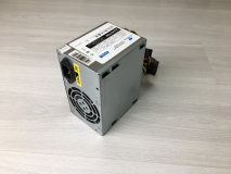 Блок питания 400W Powercool ATX-400W 24+4/2SATA/80fan ATX "!"