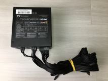 Блок питания 850W Thermaltake Toughpower GF1 24+4+4/6+2+6+2 PCI-E/6 sata/no molex ATX 80 gold "!"
